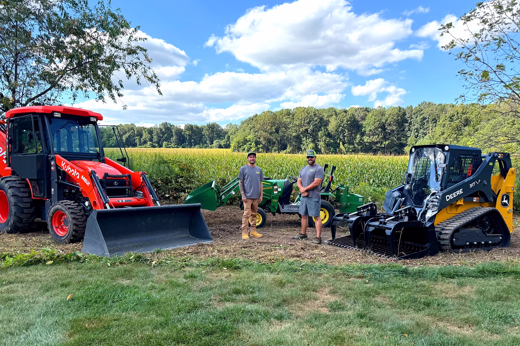 Links Lawn Care LLC crew